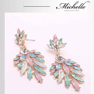 Gorgeous Pastel multicolor crystal earrings